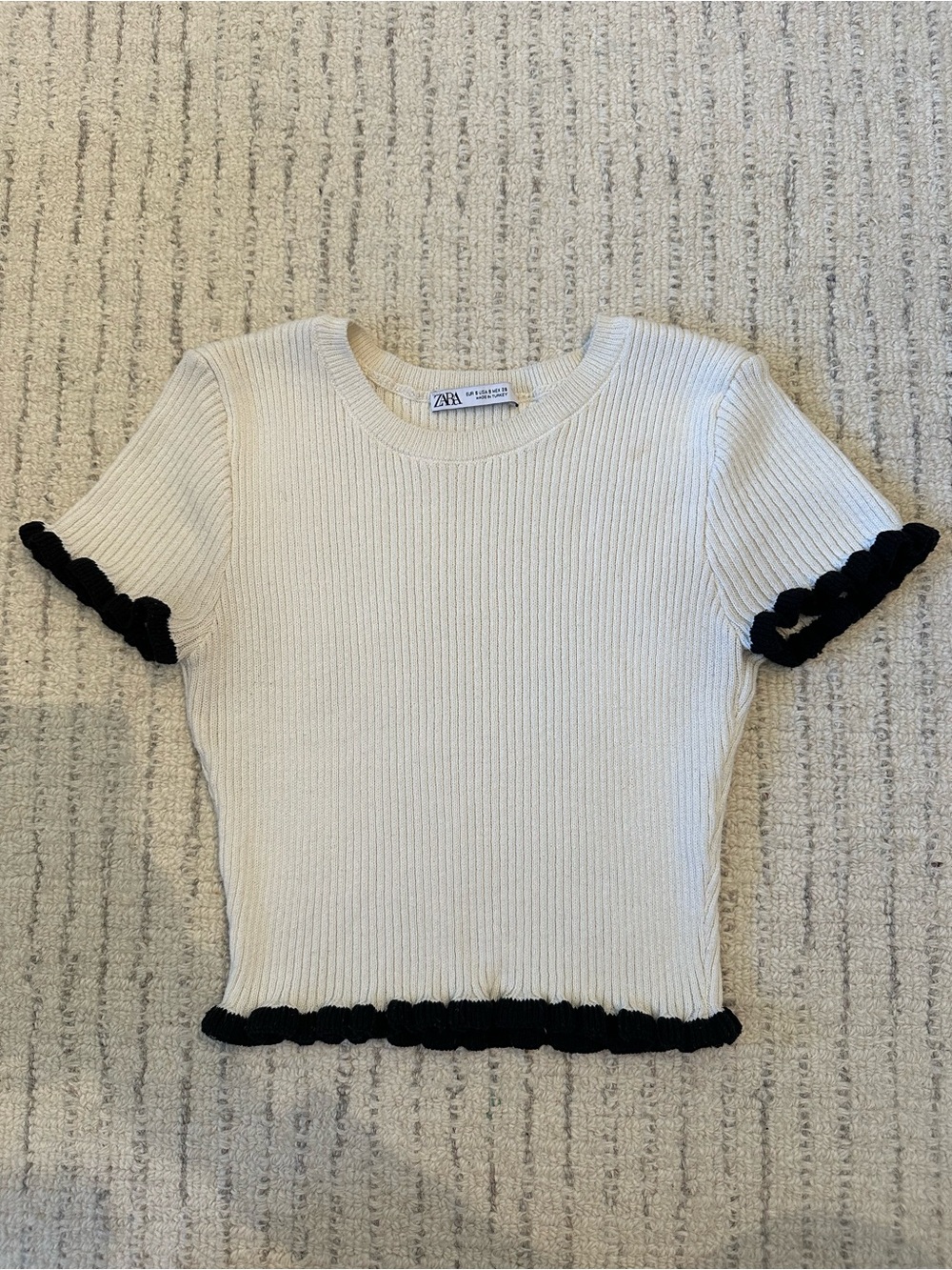 Zara White Ribbed Top